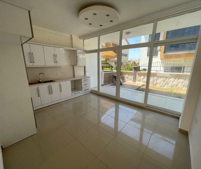 DIDIM ALTINKUM - Newly built 4+1 Villa Separate Kitchen