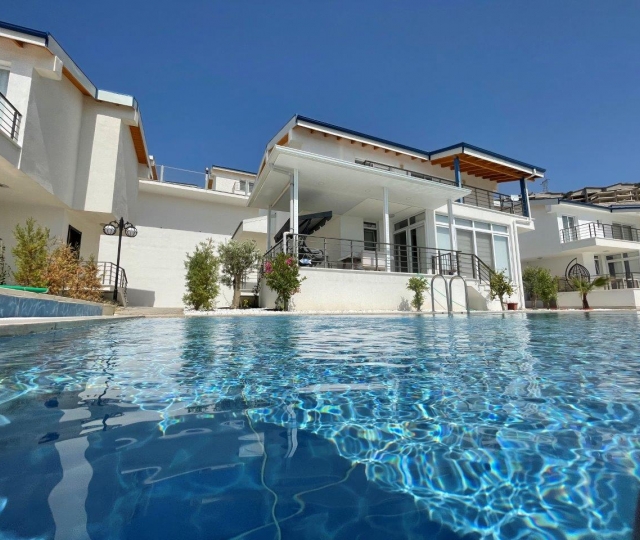 DIDIM-AKBUK: 3+1 VILLA WITH FULL SEA VIEW