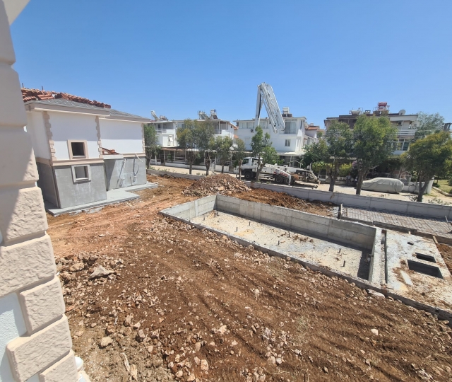 DIDIM-ALTINKUM: New 2+1 Apartments</br> on a Lovely Site with Pool